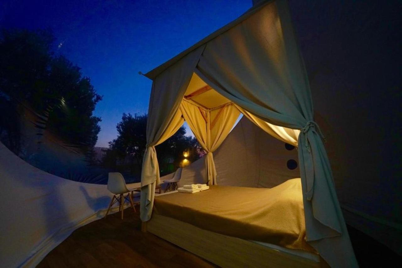 Hotel Bubble Tent Nea Moudania Exteriér fotografie