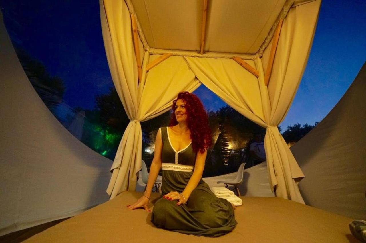 Hotel Bubble Tent Nea Moudania Exteriér fotografie