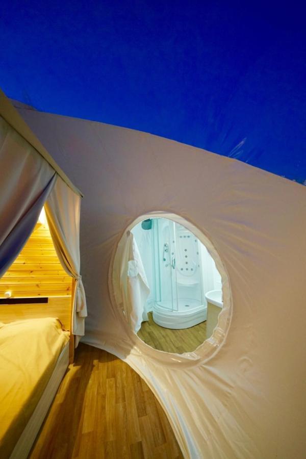 Hotel Bubble Tent Nea Moudania Exteriér fotografie