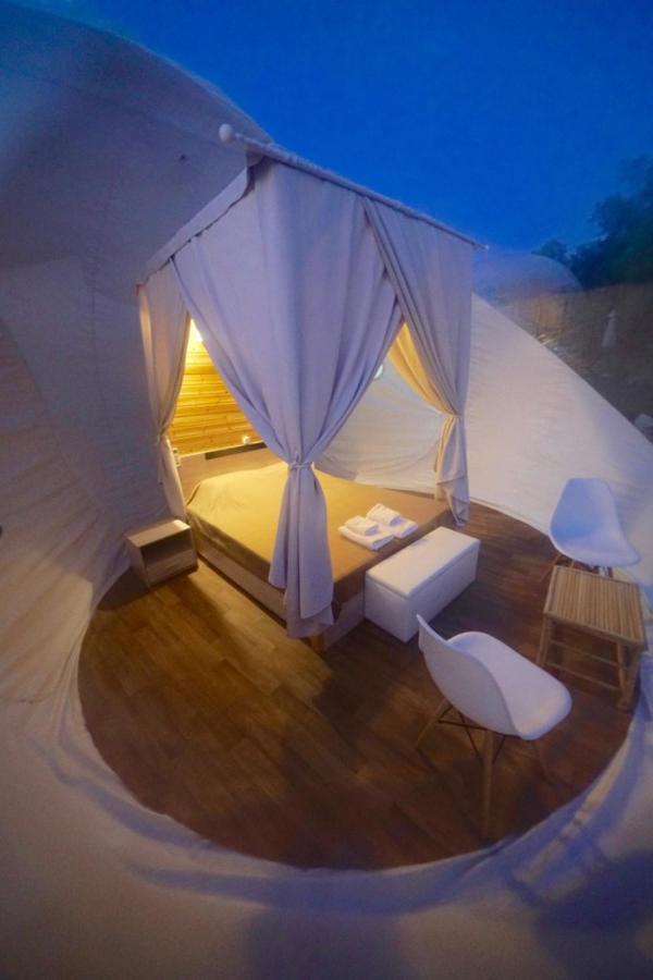 Hotel Bubble Tent Nea Moudania Exteriér fotografie